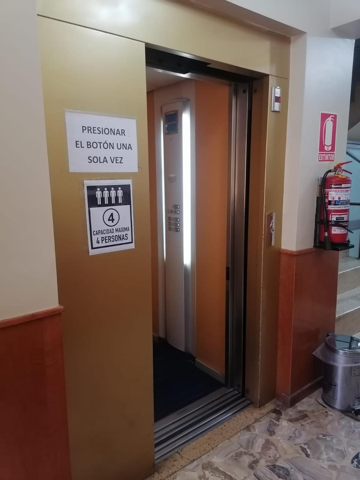 Sol De Oro Hotel Андауайлас Екстериор снимка
