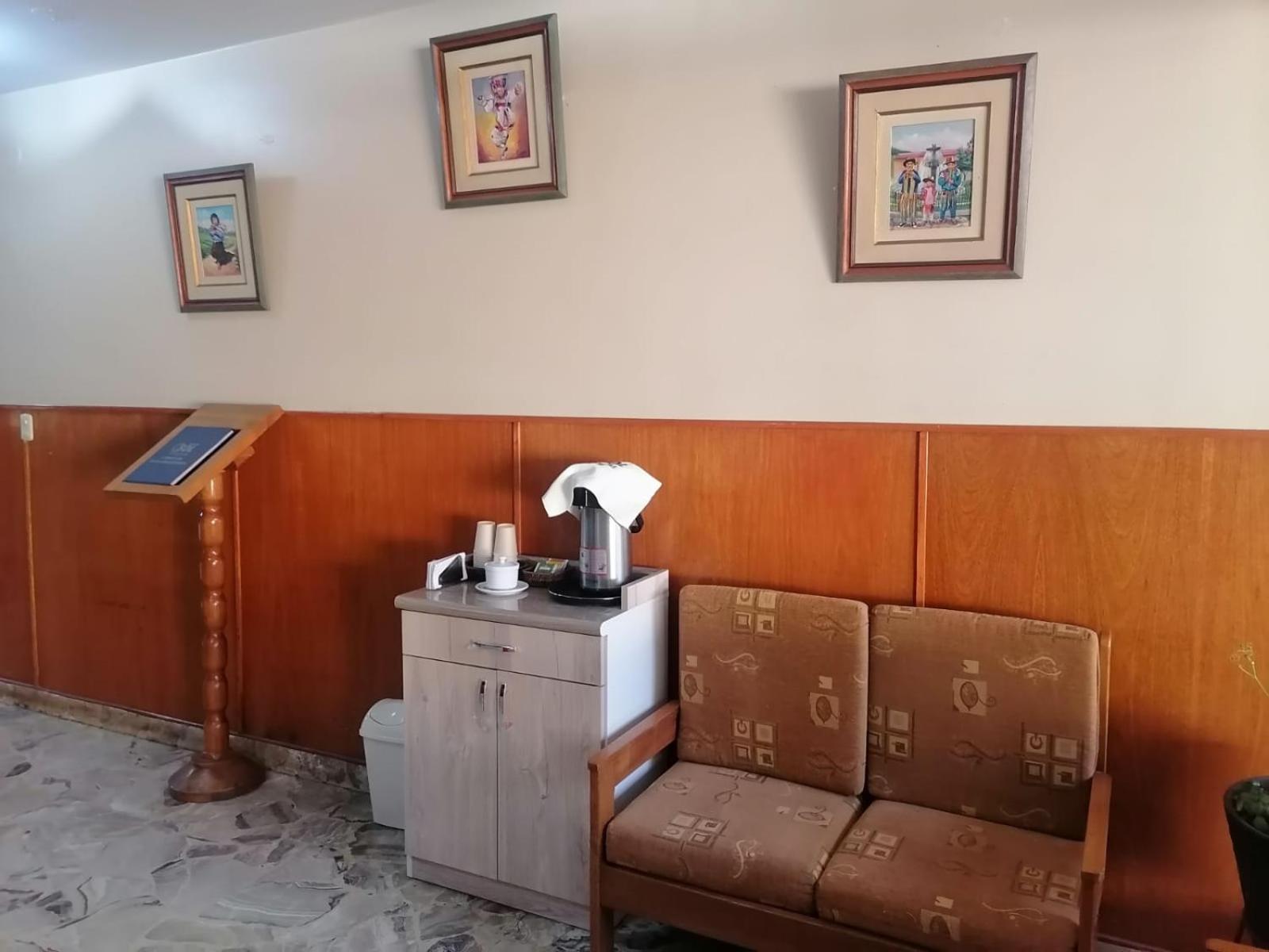 Sol De Oro Hotel Андауайлас Екстериор снимка